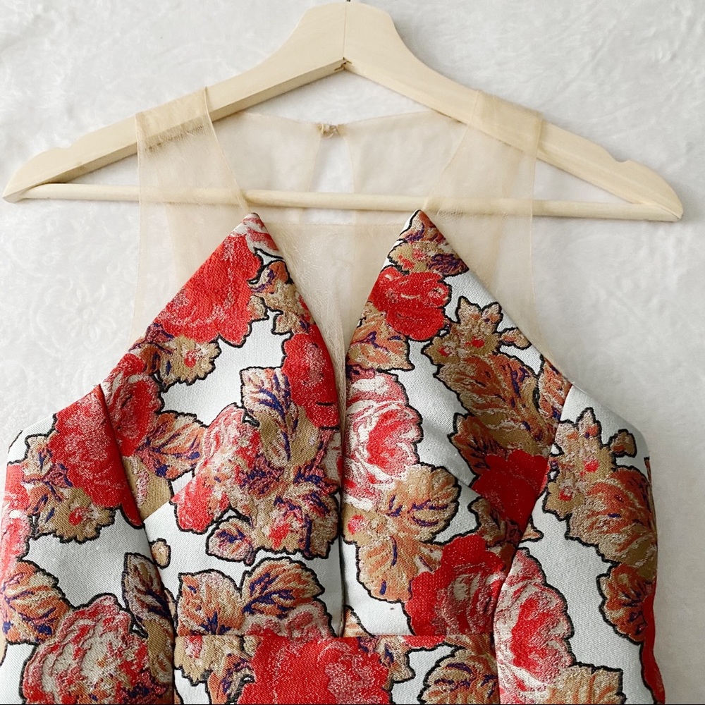 Topshop Gorgeous Floral Brocade Dress - Picture 13 of 16